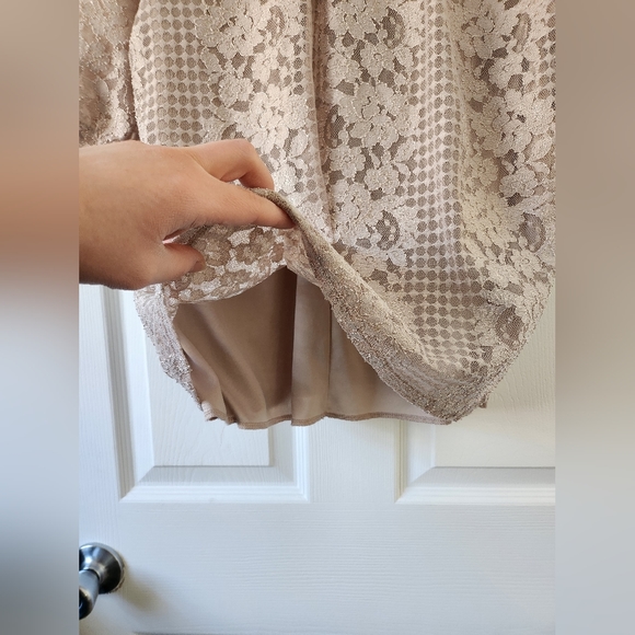 Cream Blouse Size XL - Picture 6 of 7